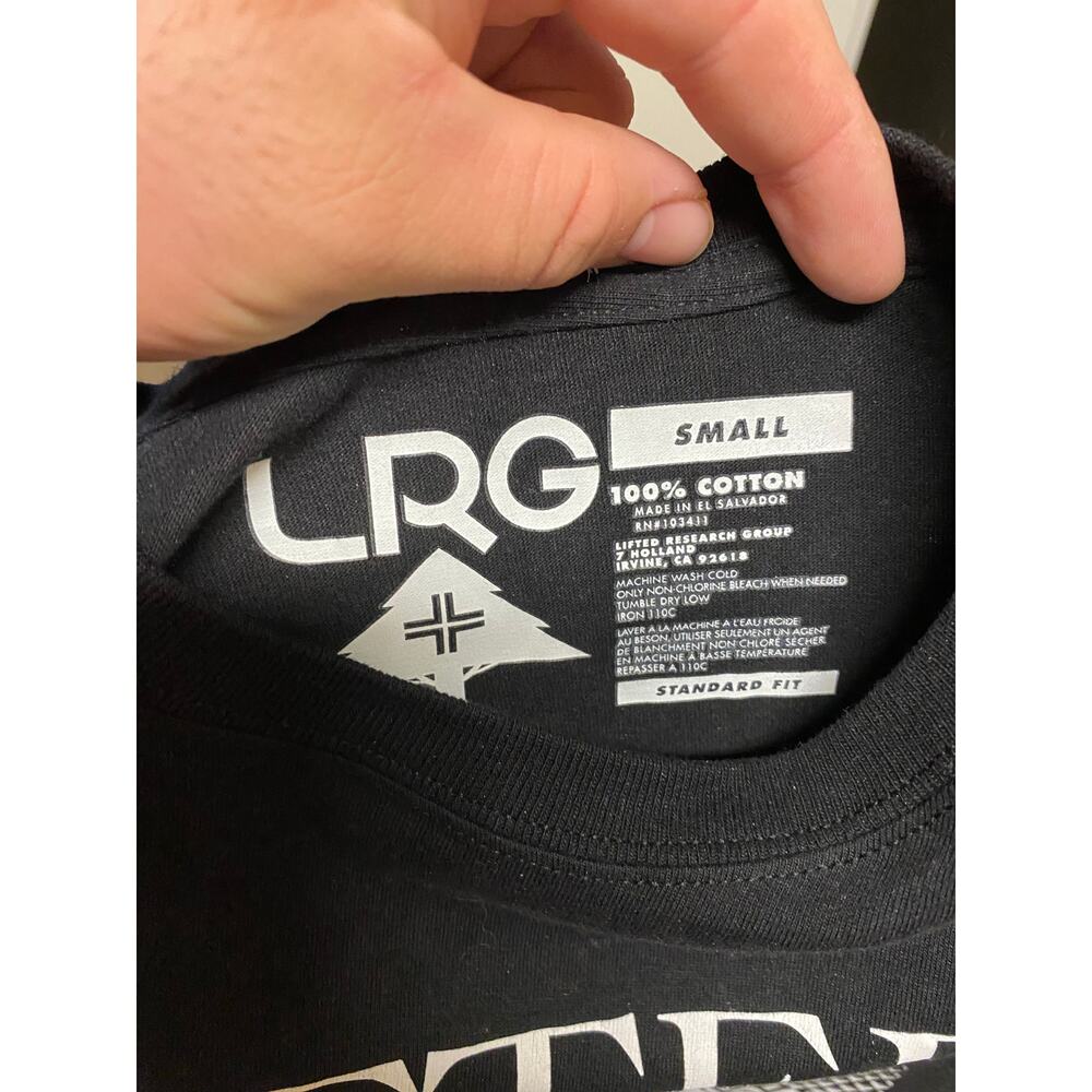Black LRG Lifted Shirt Size Small - Picture 2 of 3
